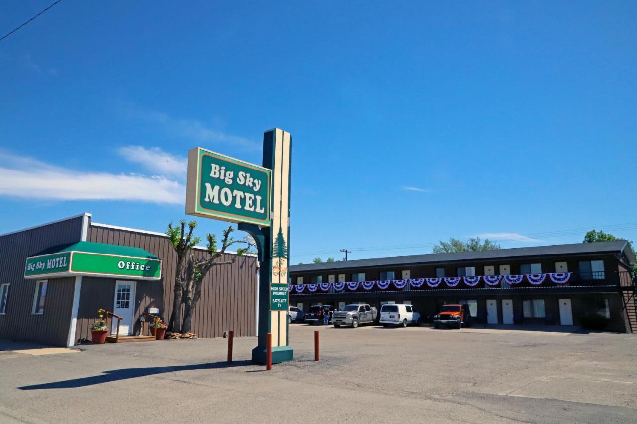 Roundup Big Sky Motel מראה חיצוני תמונה