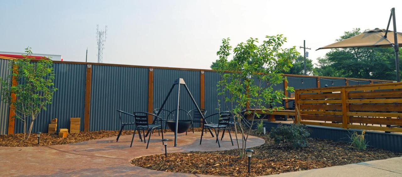 Roundup Big Sky Motel מראה חיצוני תמונה