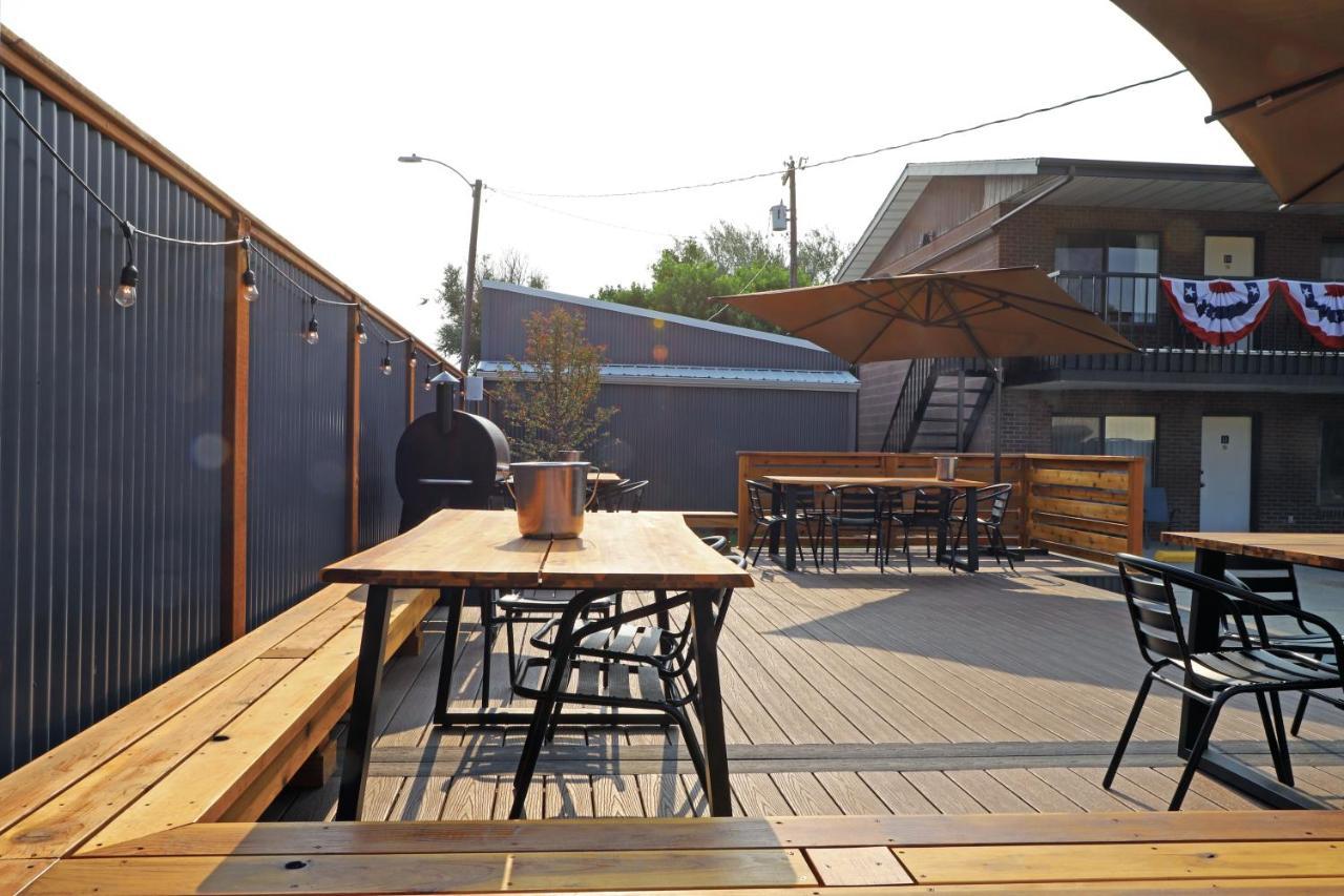 Roundup Big Sky Motel מראה חיצוני תמונה